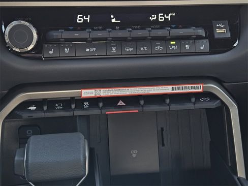 New 2026 Toyota Tundra Platinum image 15