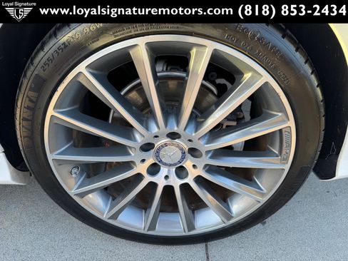 Used 2015 Mercedes-Benz C 400 4MATIC image 32