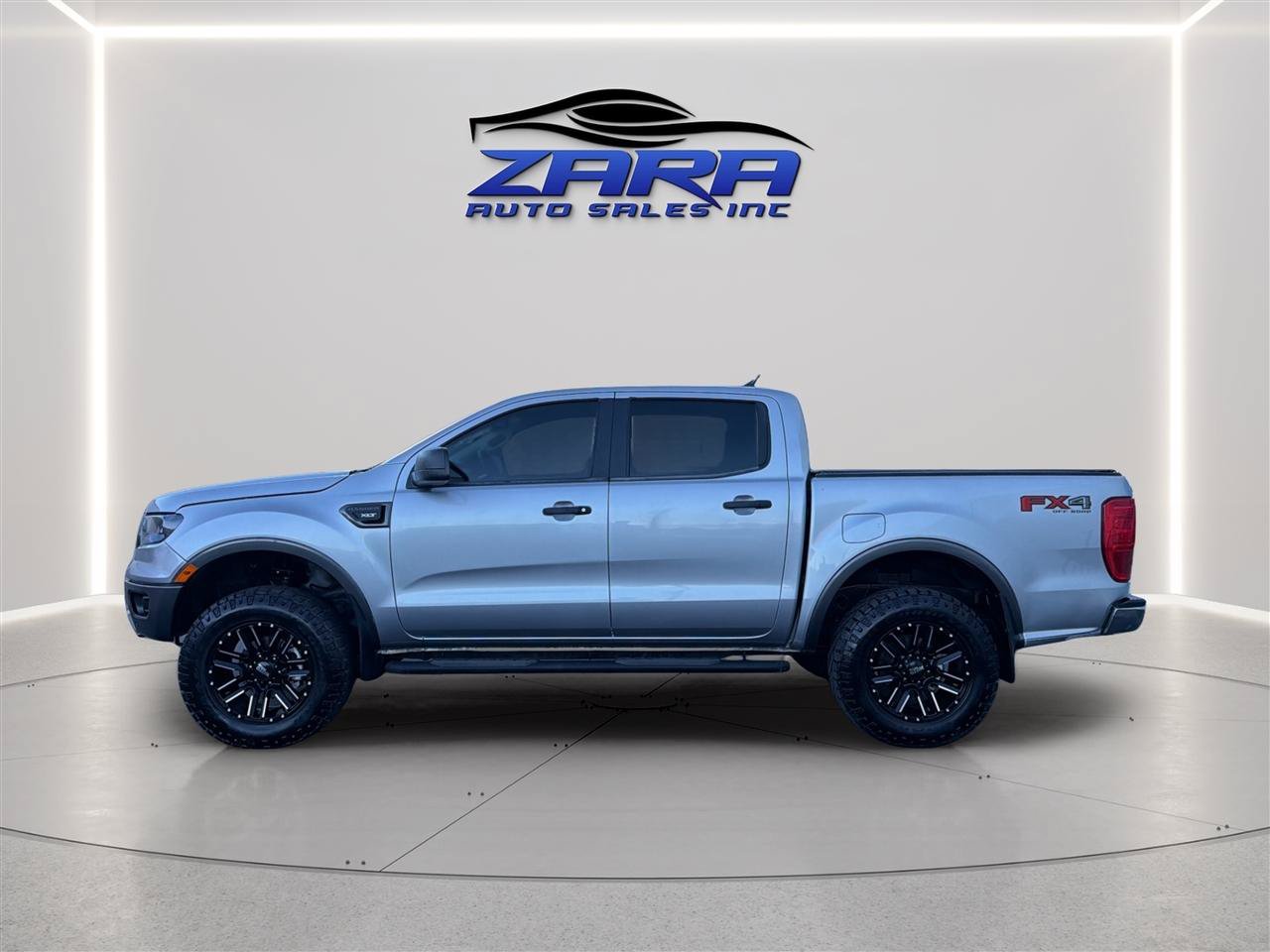 Used 2020 Ford Ranger XLT w/ Equipment Group 302A Luxury AWD/4WD image 4
