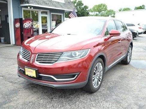 Used 2016 Lincoln MKX Reserve w/ Technology Package AWD/4WD image 2
