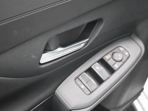 Used 2026 Nissan Sentra SV w/ Floor Mat Package FWD image 24