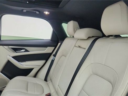 Used 2025 Jaguar F-PACE R-Dynamic S image 28