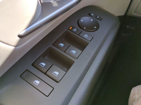 Used 2025 Hyundai Tucson SEL FWD image 19