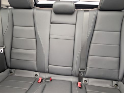 Used 2024 Mercedes-Benz GLE 450 4MATIC image 14