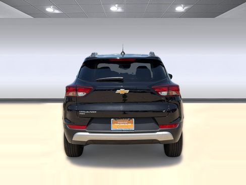 Used 2026 Chevrolet TrailBlazer LT AWD/4WD image 10