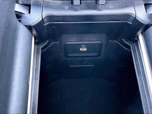 Certified 2026 Mercedes-Benz GLC 300 4MATIC image 19