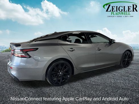 Used 2021 Nissan Maxima SR FWD image 6