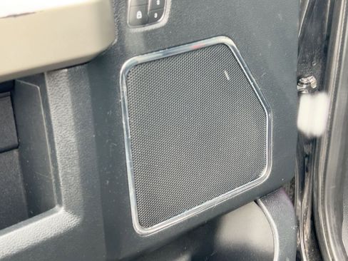 Used 2019 Ford F350 Lariat w/ Lariat Ultimate Package image 16