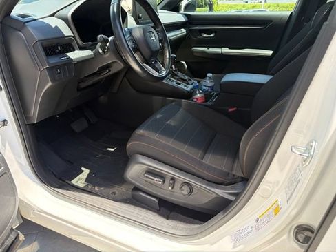 Used 2023 Honda CR-V Sport image 11