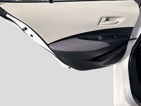 Used 2023 Toyota Corolla LE FWD image 25
