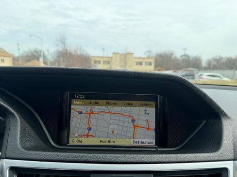 Used 2011 Mercedes-Benz E 350 4MATIC Sedan image 13