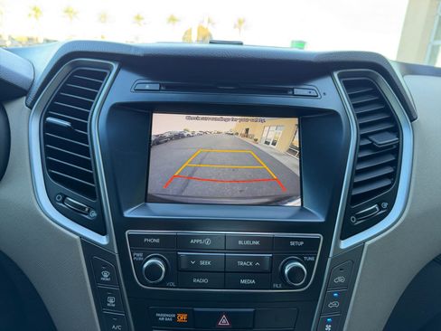 Used 2019 Hyundai Santa Fe XL SE image 29