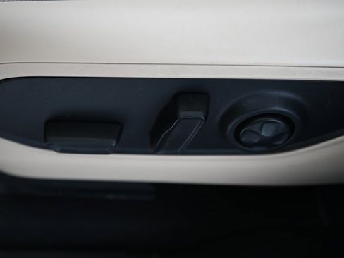 Used 2021 Jeep Grand Cherokee L Limited w/ MOPAR Finishing Package image 26