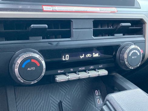 Used 2025 Toyota Tacoma TRD Off-Road image 24