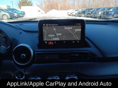 Used 2020 MAZDA MX-5 Miata RF Grand Touring image 13