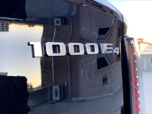 New 2026 Cadillac Escalade IQ Luxury 1 image 16