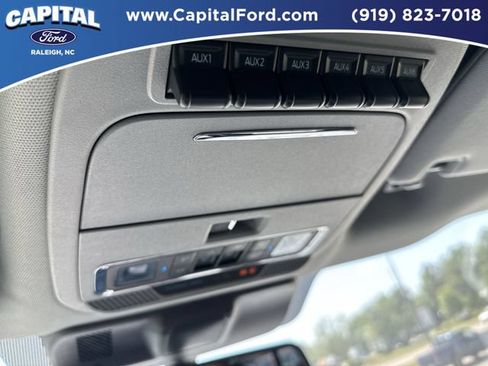 New 2026 Ford F250 Lariat w/ Black Appearance Package AWD/4WD image 32