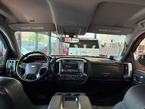 Used 2018 Chevrolet Silverado 1500 LT w/ All Star Edition image 16