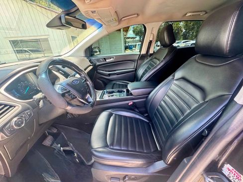Used 2020 Ford Edge SEL FWD image 13