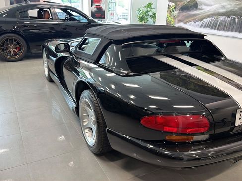 Used 1996 Dodge Viper RT/10 RWD image 7