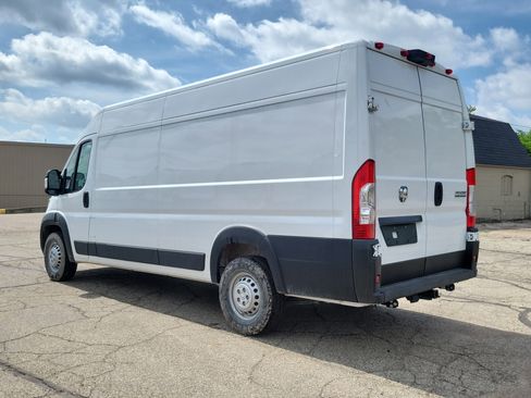 Used 2025 RAM ProMaster 3500 w/ Convenience Group FWD image 3