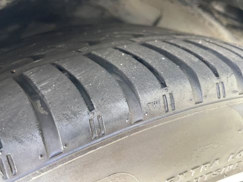 Used 2018 Mercedes-Benz E 300 image 28