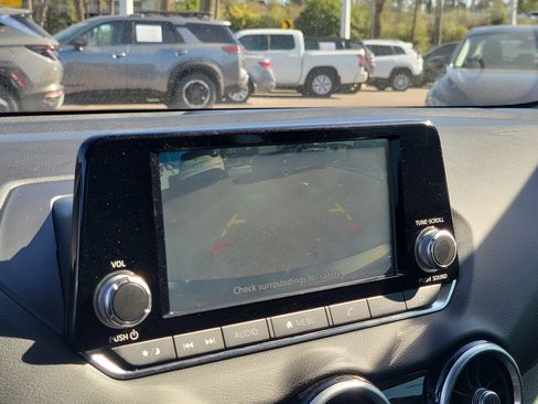 Certified 2025 Nissan Sentra S image 20