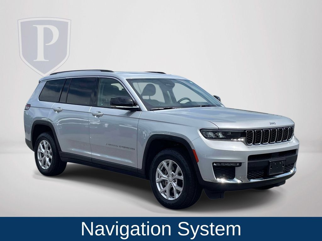 Used 2023 Jeep Grand Cherokee L Limited AWD/4WD image 2