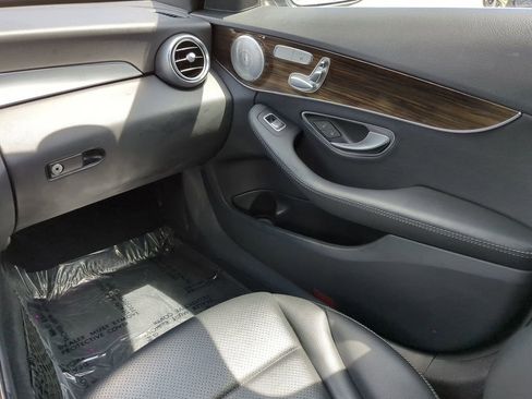 Certified 2020 Mercedes-Benz C 300 4MATIC Sedan image 13