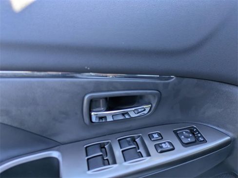 New 2025 Mitsubishi Outlander Sport SE image 12