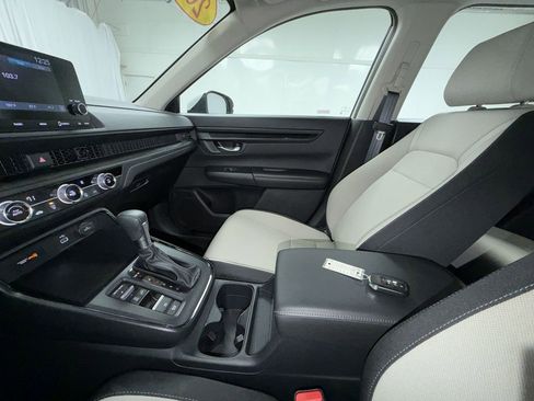 Used 2023 Honda CR-V LX image 22