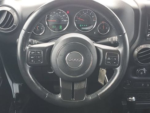 Used 2018 Jeep Wrangler Unlimited Sport S AWD/4WD image 11