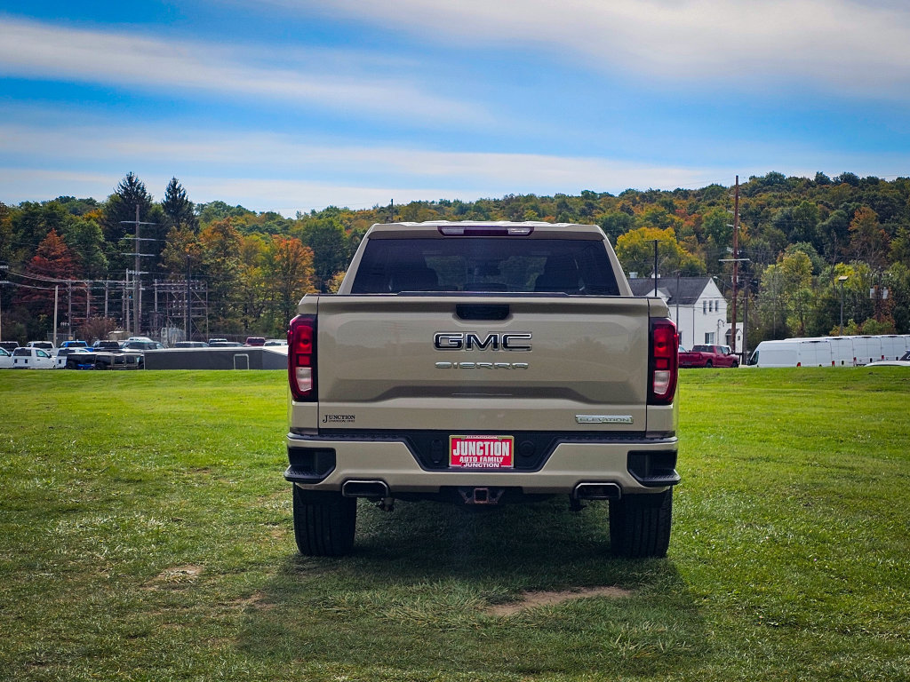 Used 2023 GMC Sierra 1500 Elevation w/ LPO, Elevation Black Package AWD/4WD image 6