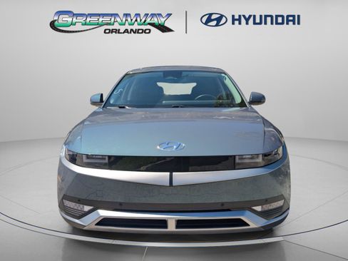 Used 2024 Hyundai Ioniq 5 SEL RWD image 4