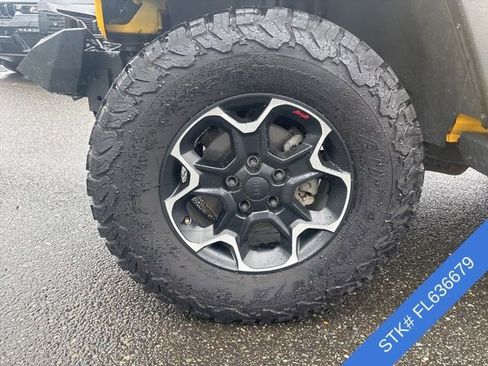 Used 2015 Jeep Wrangler Sport w/ Connectivity Group image 4