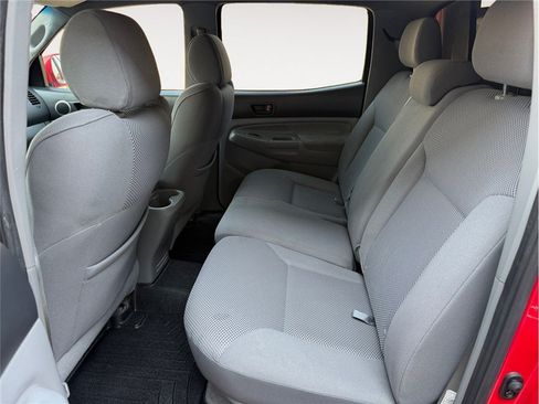 Used 2005 Toyota Tacoma 4x4 Double Cab image 13
