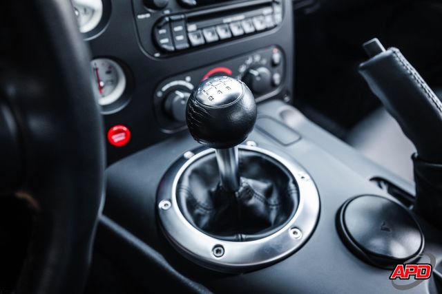 Used 2006 Dodge Viper SRT-10 RWD image 12
