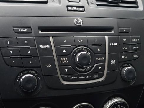 Used 2015 MAZDA MAZDA5 Sport image 35