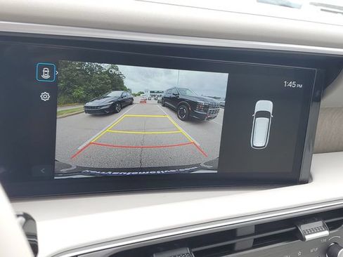 Used 2026 Hyundai Palisade SEL FWD image 27