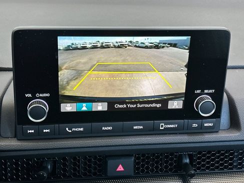 Used 2023 Honda CR-V Sport image 21