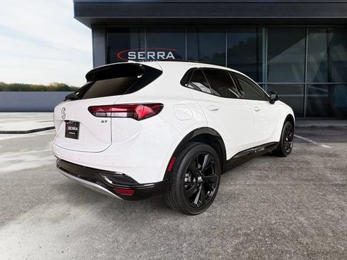 Used 2023 Buick Envision Essence w/ Sport Touring Package AWD/4WD image 4