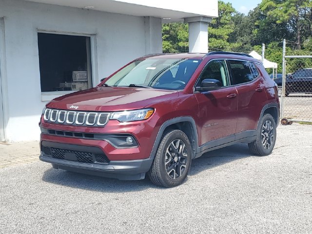 Used 2022 Jeep Compass Latitude w/ Convenience Group AWD/4WD image 11