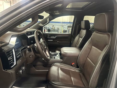 Certified 2024 GMC Sierra 1500 Denali w/ Denali Reserve Package image 9