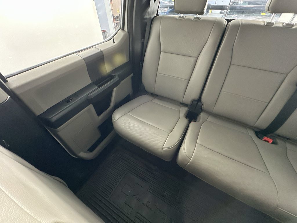 Used 2022 Ford F250 XL w/ Power Equipment Group AWD/4WD image 12