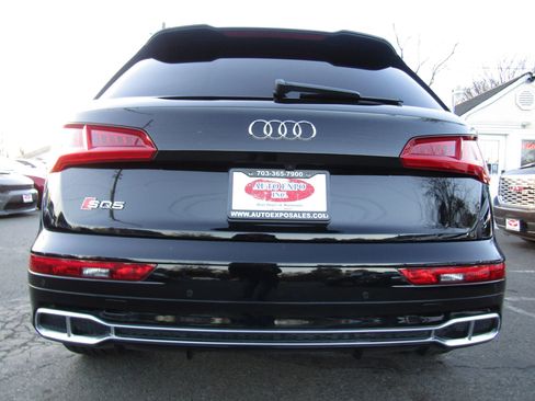 Used 2018 Audi SQ5 Premium Plus w/ S Sport Package image 6