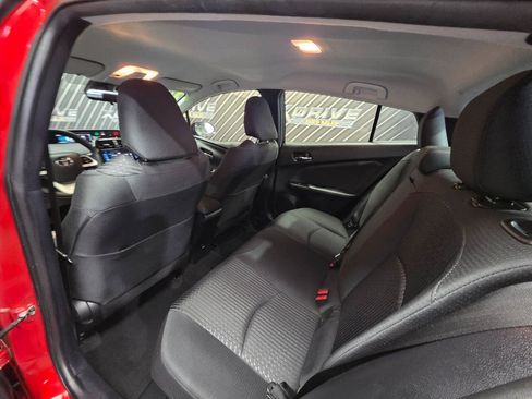 Used 2017 Toyota Prius Three FWD image 30