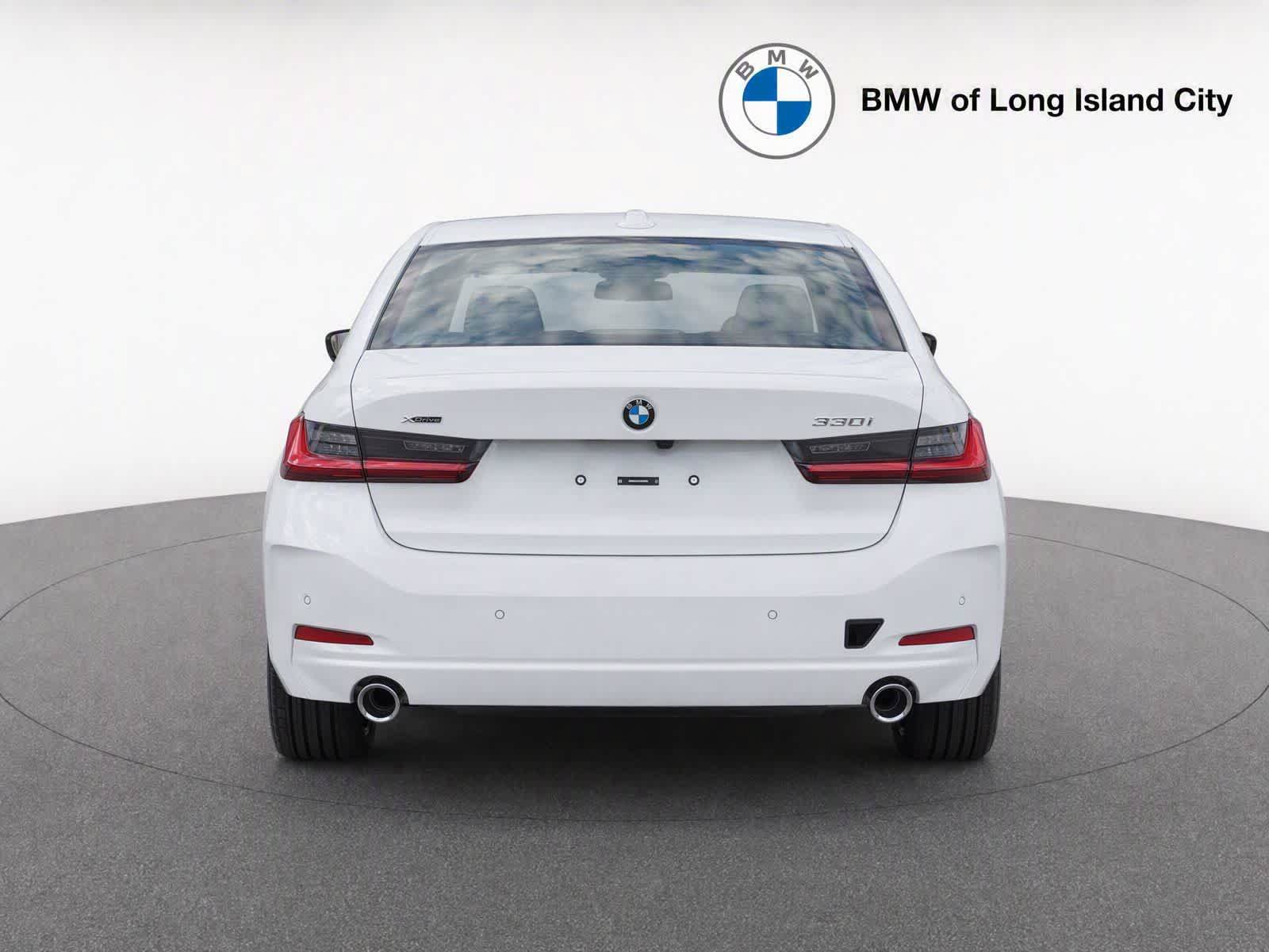 New 2026 BMW 330i xDrive Sedan w/ Convenience Package AWD/4WD image 6