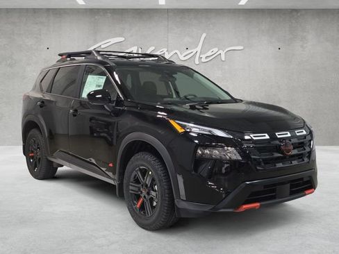 New 2026 Nissan Rogue SV AWD/4WD image 2