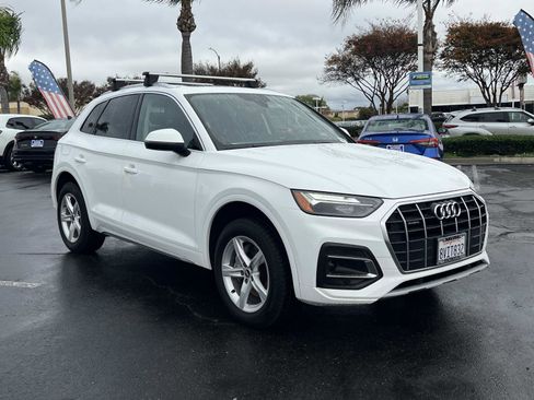 Used 2021 Audi Q5 Premium w/ Convenience Package image 28