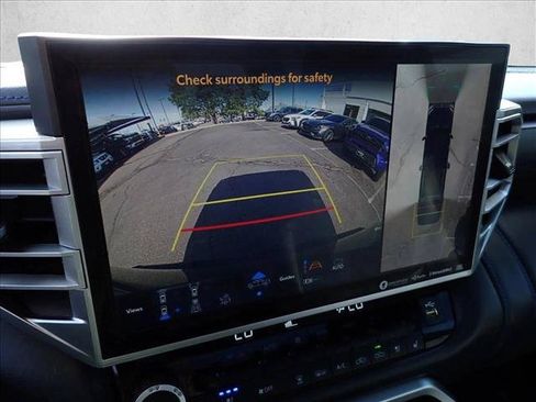 Used 2022 Toyota Tundra Platinum w/ Advanced Package AWD/4WD image 27